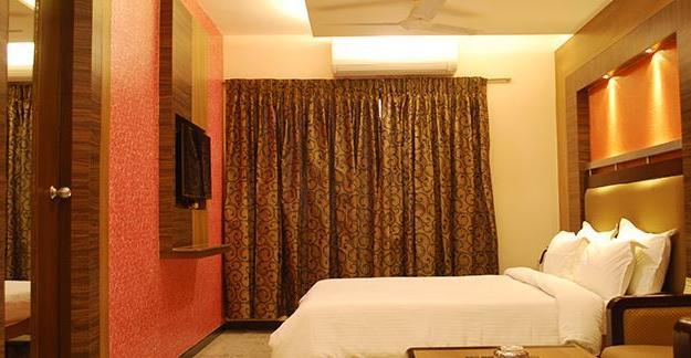 होटल The Residency 3*